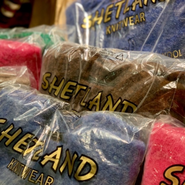 今年は何色？ BEAMS PLUS SHETLAND WOOL KNITWEAR｜ビームス プラス