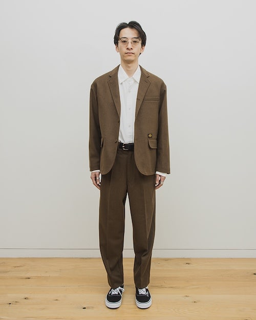 TRIPSTER」が仕掛ける“紳士服のディッキーズ”の第8弾！6年ぶりに