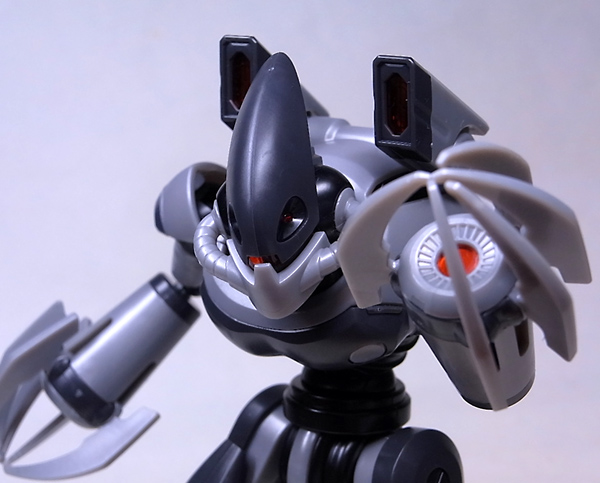 1/1 ダンボール戦機 LBX 007 インビット レビュー - アオイ模型店