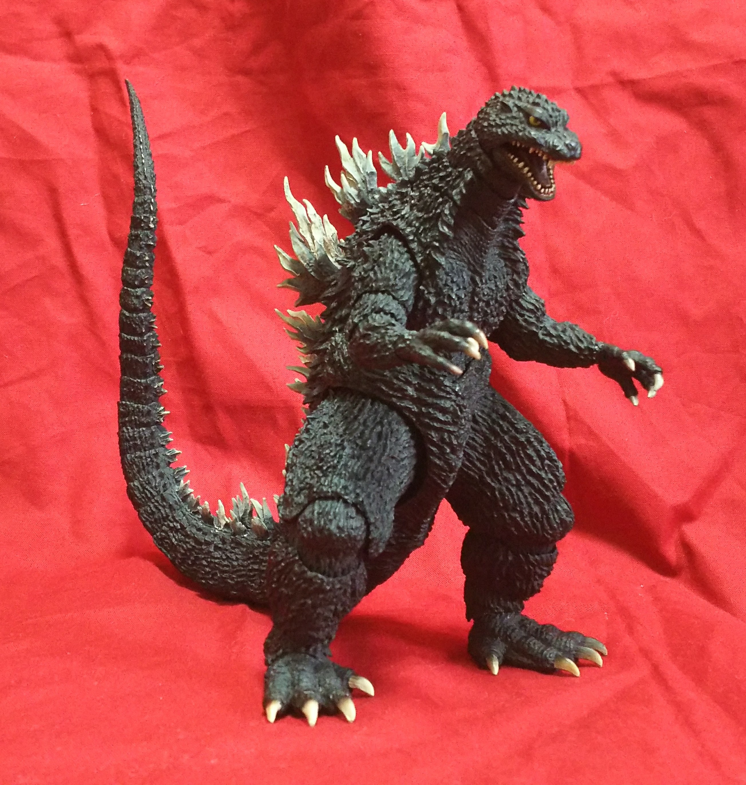 ゴジラ 2002；S.H.MonsterArts レビュー - ミッシェルの日常