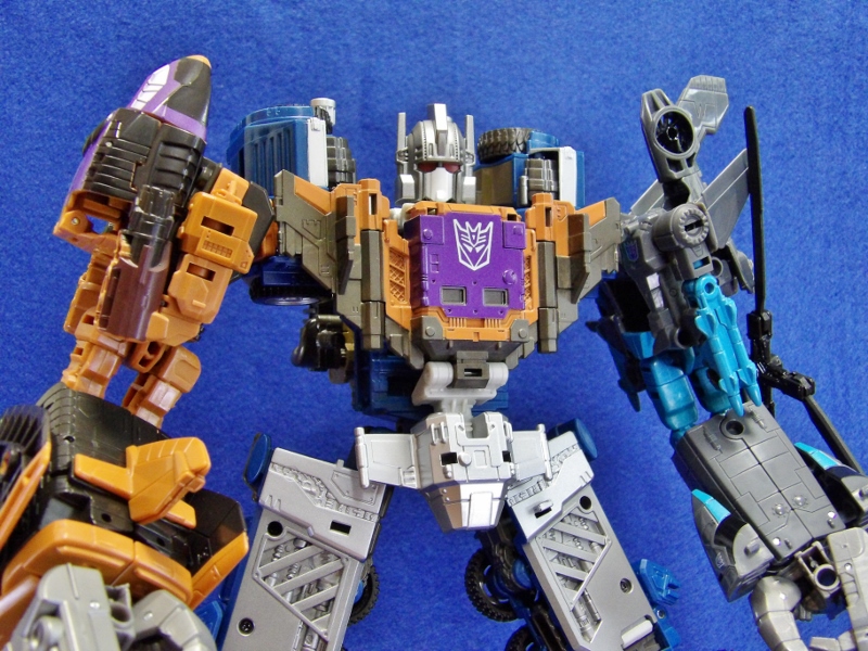 UW-07 コンバットロン合体兵士 ブルーティカス - 多々買いは数だよ兄者