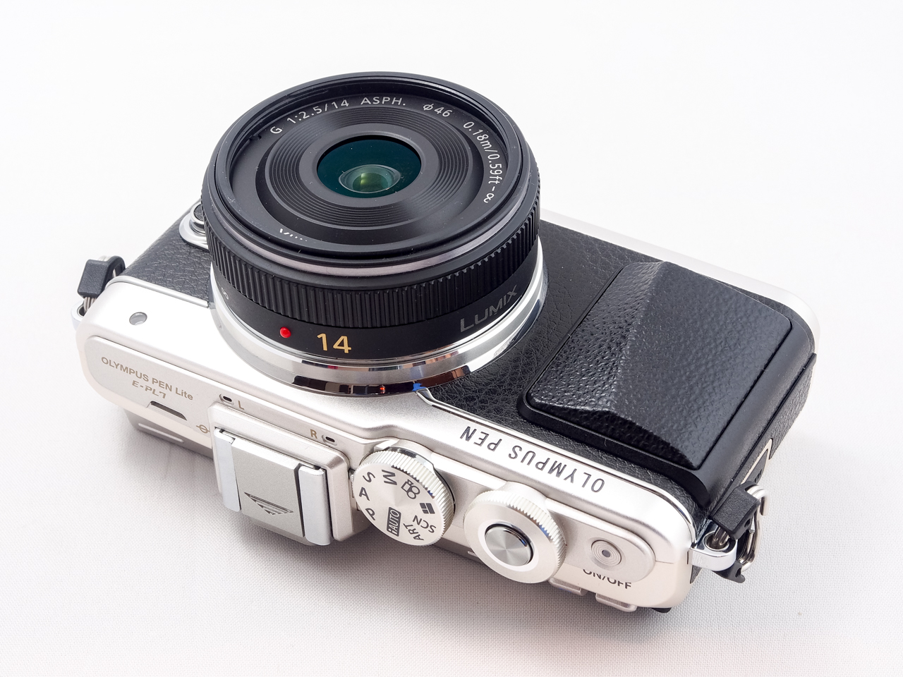 後継機の噂もありますがE-PL6から「PEN Lite E-PL7」に買い換えました