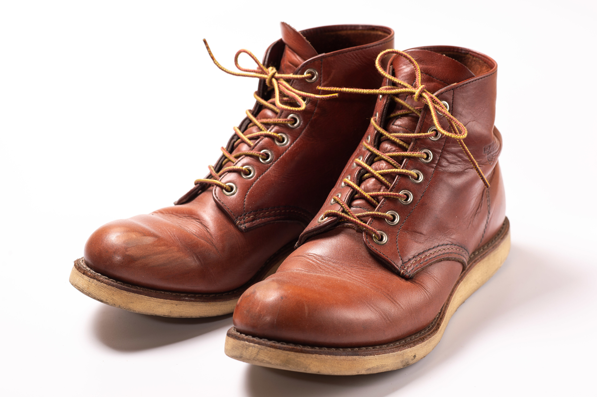 王道ワークブーツのプレーントゥモデル〜レッドウィング9105 経年変化