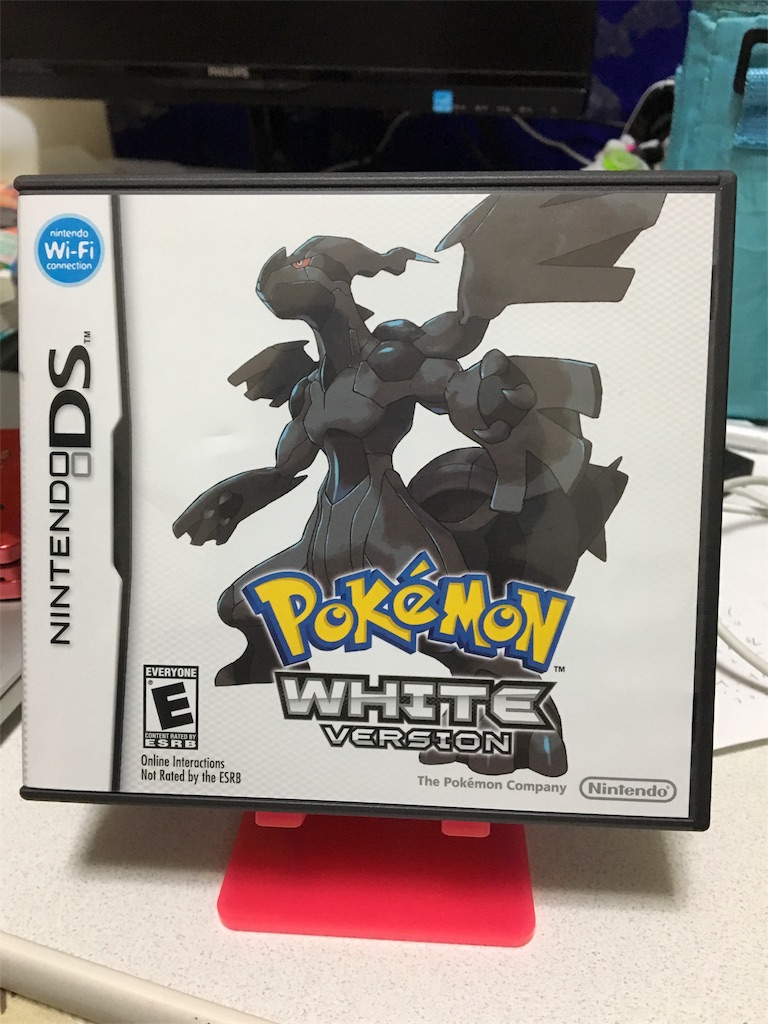 北米版ホワイトはじめました - 「好きなものだけ詰め込んでやりました。」