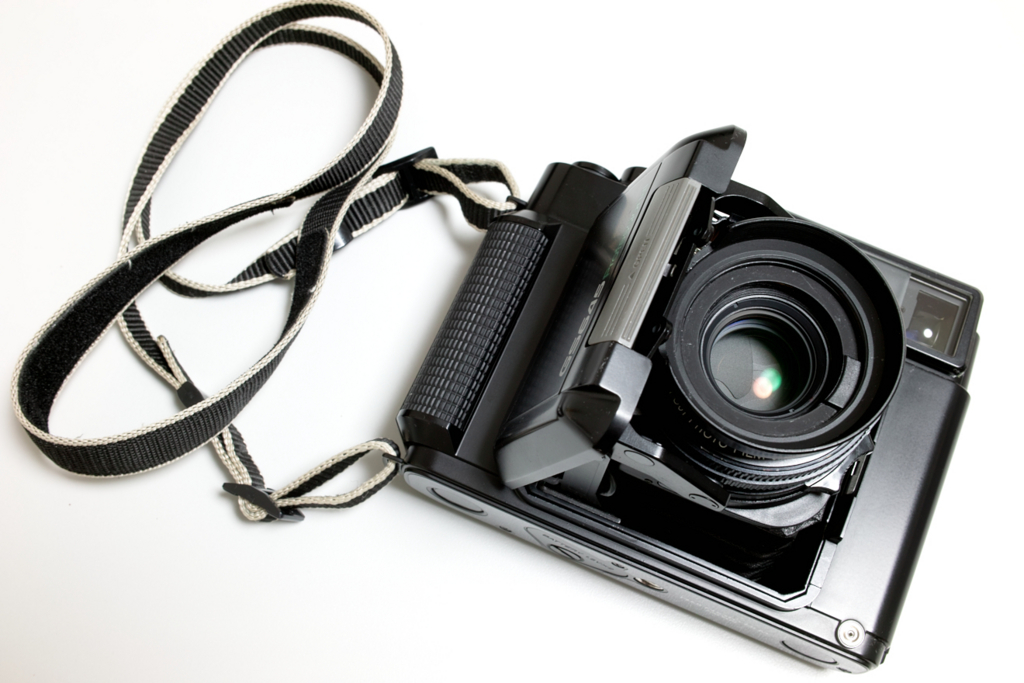 FUJICA GS645 Professional - I know a dirty word.