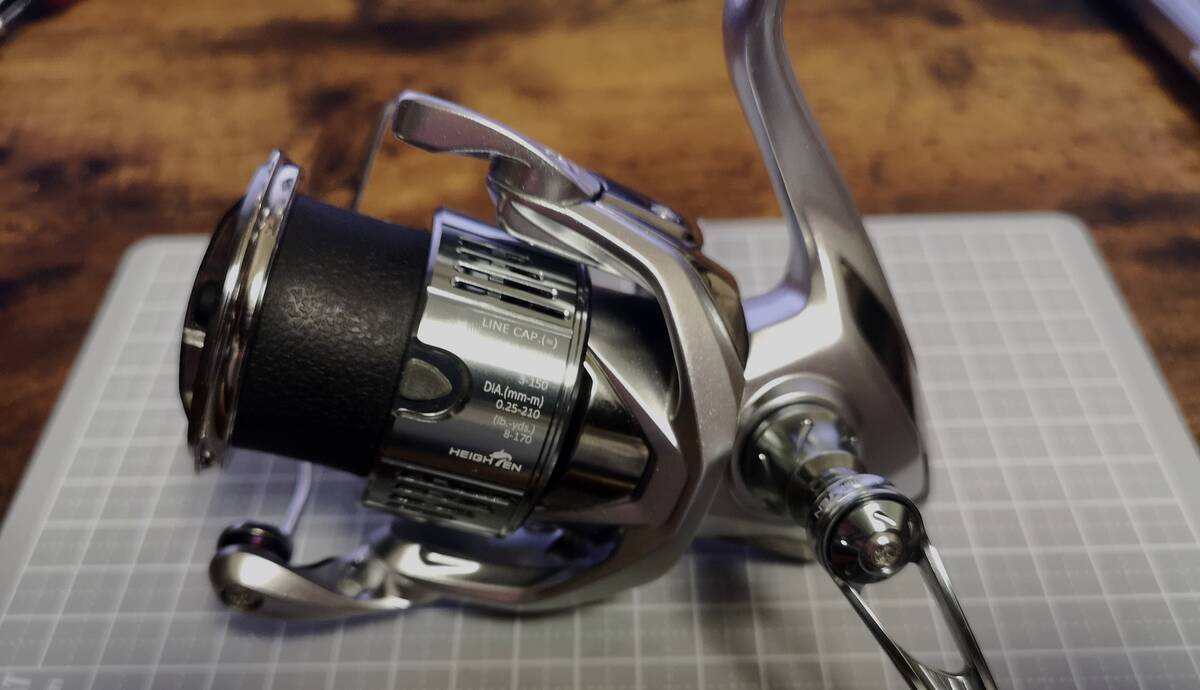 シマノ 23 ストラディック C3000XG インプレ&カスタム - gagarablog's