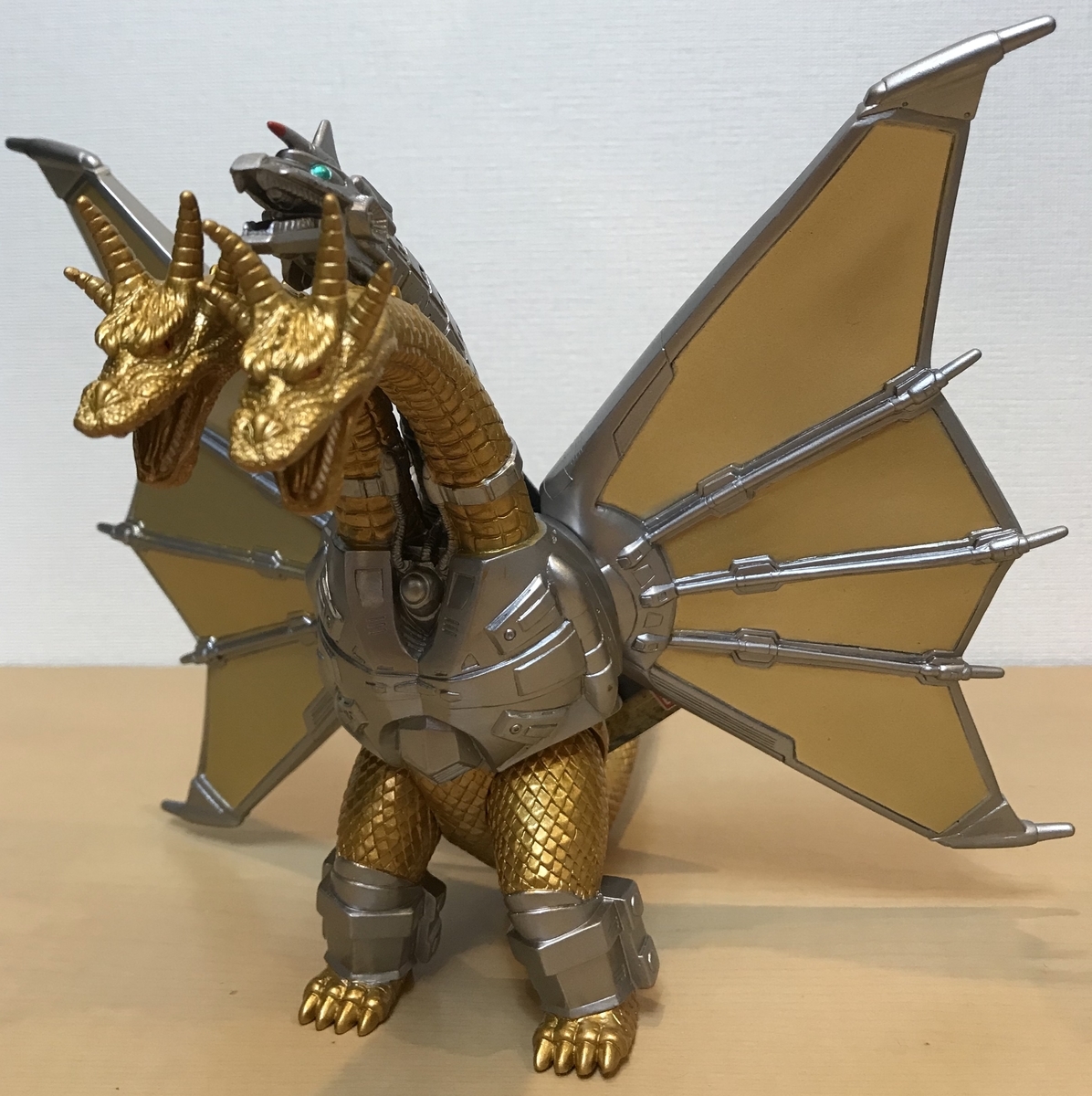 メカキングギドラ ムービーモンスターシリーズ(1998) - 怪獣ソフビ博物館