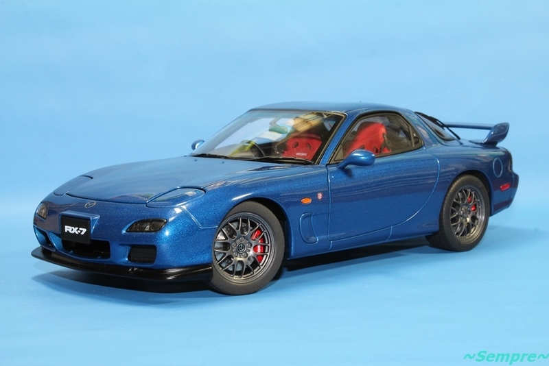 オートアート マツダ RX-7 FD3S スピリットR タイプA 1/18スケール