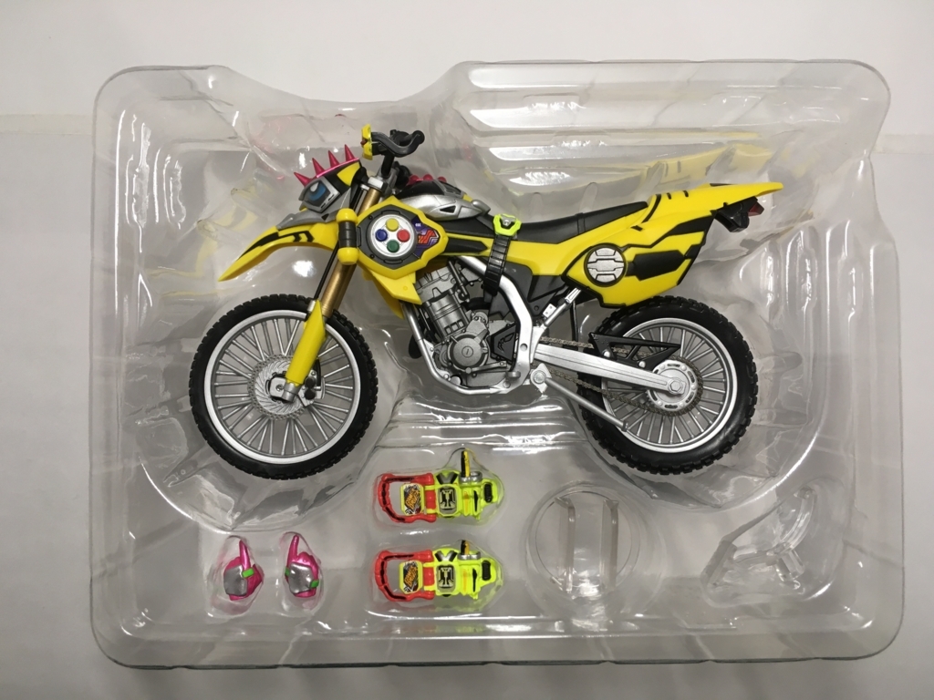 S.H.フィギュアーツ 仮面ライダーレーザー バイクゲーマーレベル2