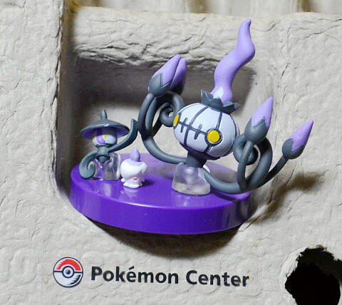 個別「[立体ポケモン図鑑][シャンデラ][ペンドラー]」の写真、画像