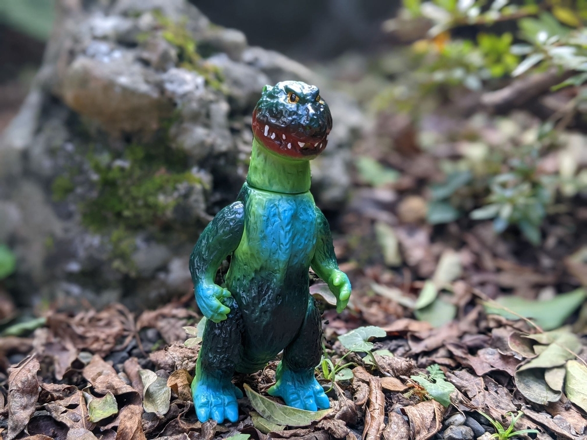 ぶたのはな / 雛形ゴジラ［黄緑］〈+Eng sub〉 - smogbom