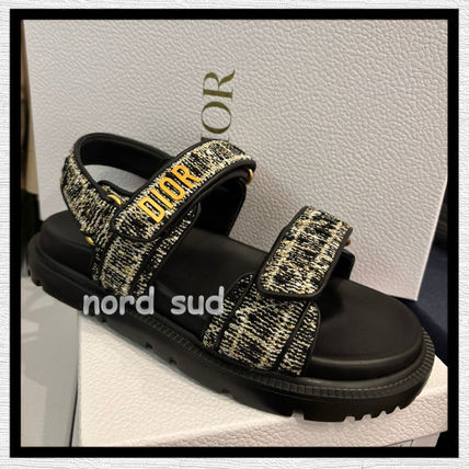 フットベッドサンダル ベージュ系 Dior(ディオール) - ブランド通販のBUYMA