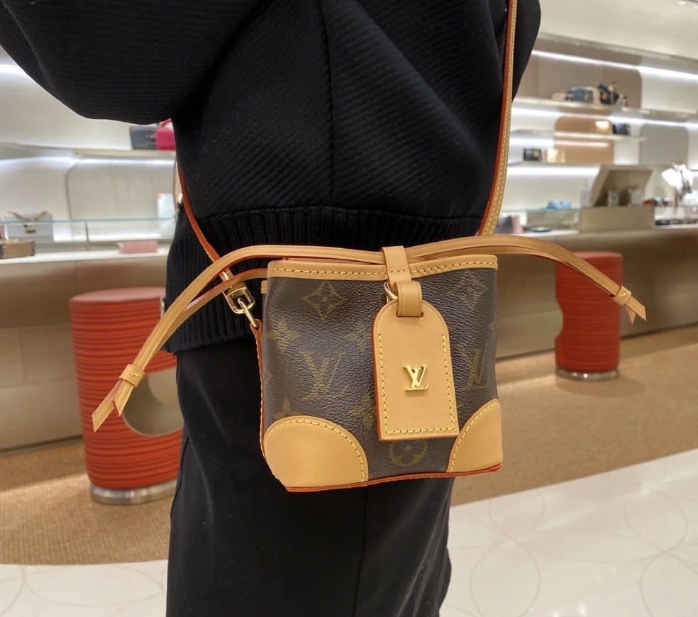 上品で大人っぽいデザイン♪】ルイヴィトン ショルダーバッグ (Louis