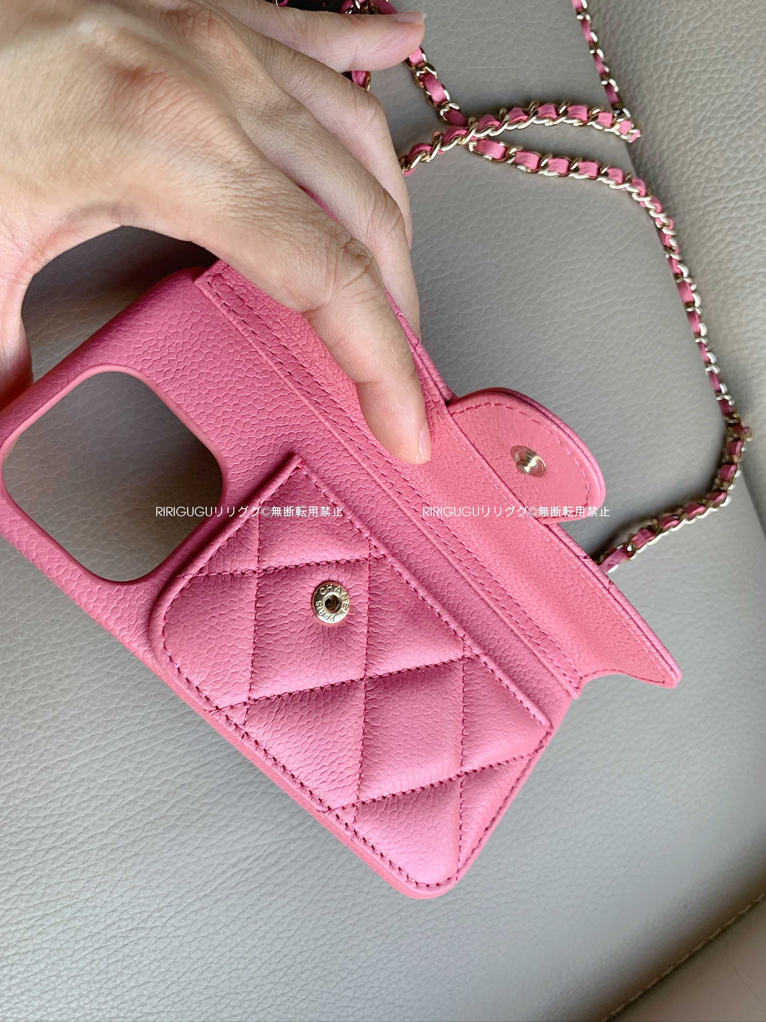 シャネル)AP2689 iPhone 13 Pro スマホ ケース チェーン (CHANEL