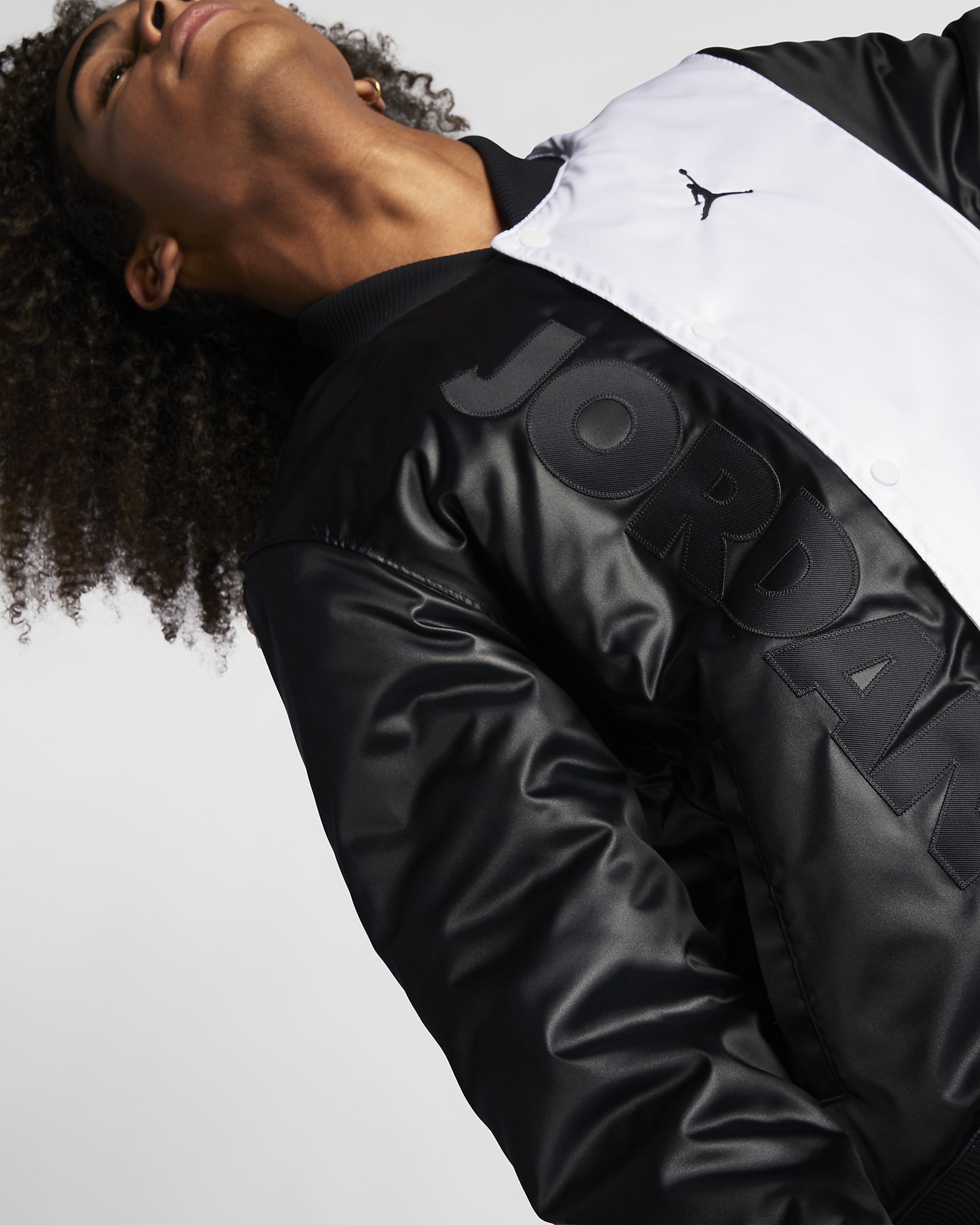 完売間近 JORDAN RETRO 11 JACKET ジョーダン MA-1 ボンバー (Nike/MA