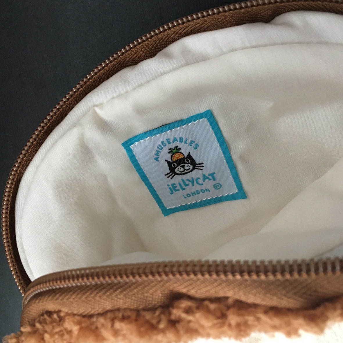 JELLY CAT】人気！ぬいぐるみショルダーバッグ中 ☆国内発 (JELLYCAT