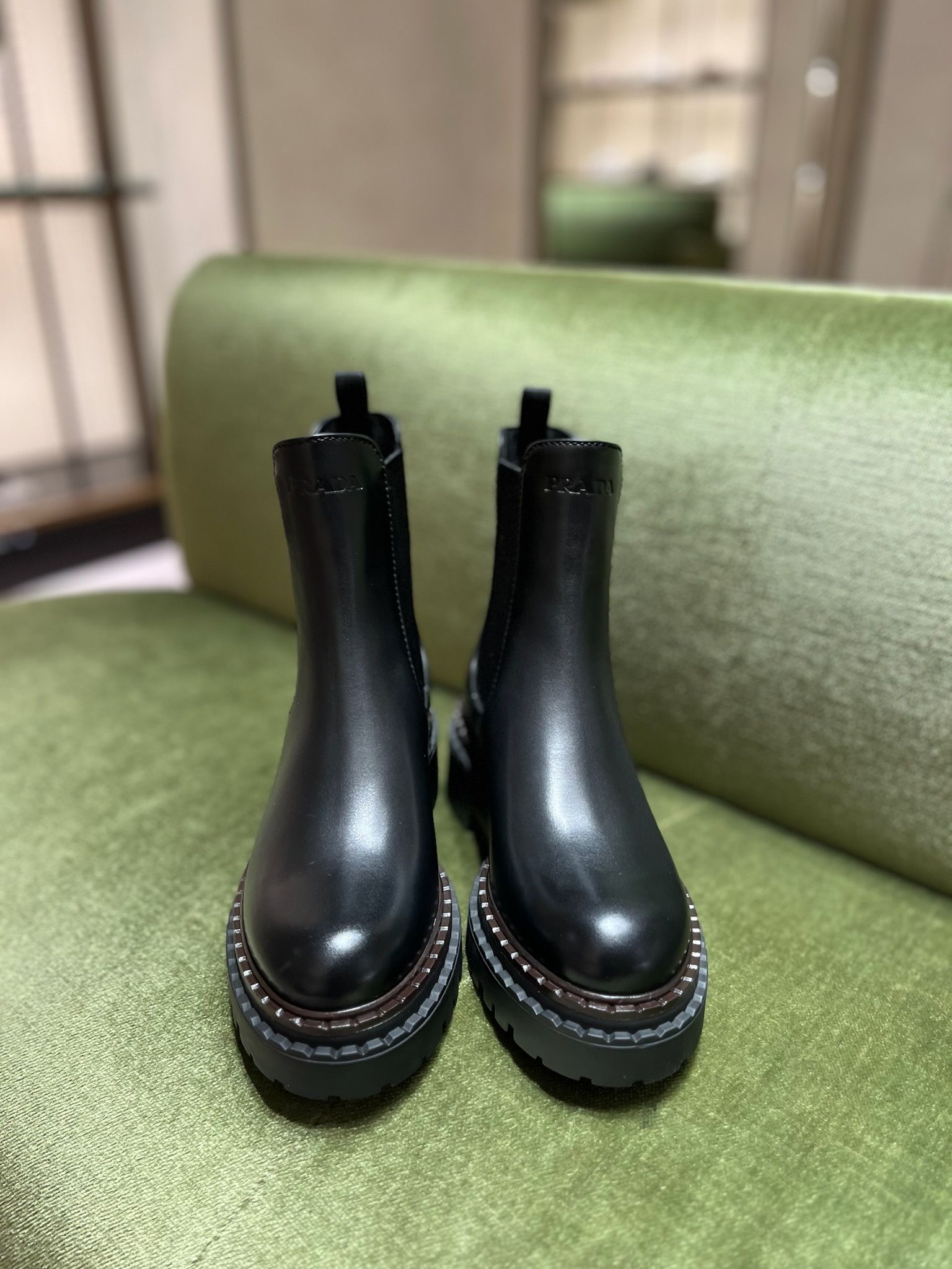 ラムチョコちーずさん専用PRADA ブーツ23cm(35.5)牛革/3U5360