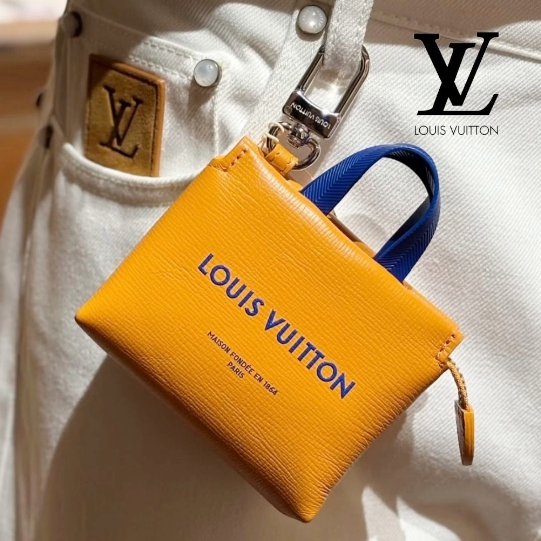 存在感たっぷり♪】ルイヴィトン☆バッグチャーム (Louis Vuitton/キー