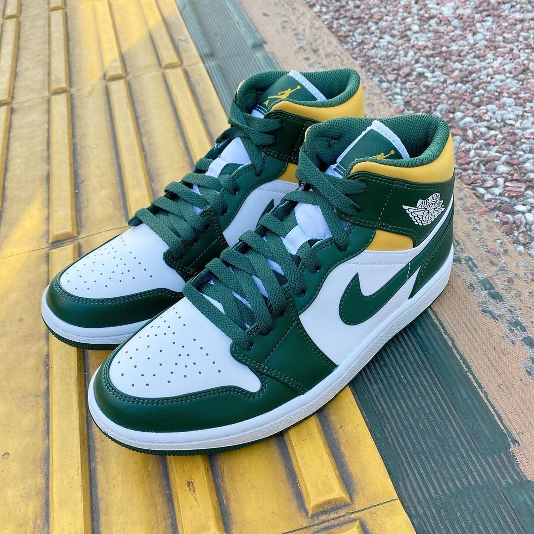関税込 NIKE AIR JORDAN 1 MID SEATTLE SUPERSONICS 554724-371 (Nike