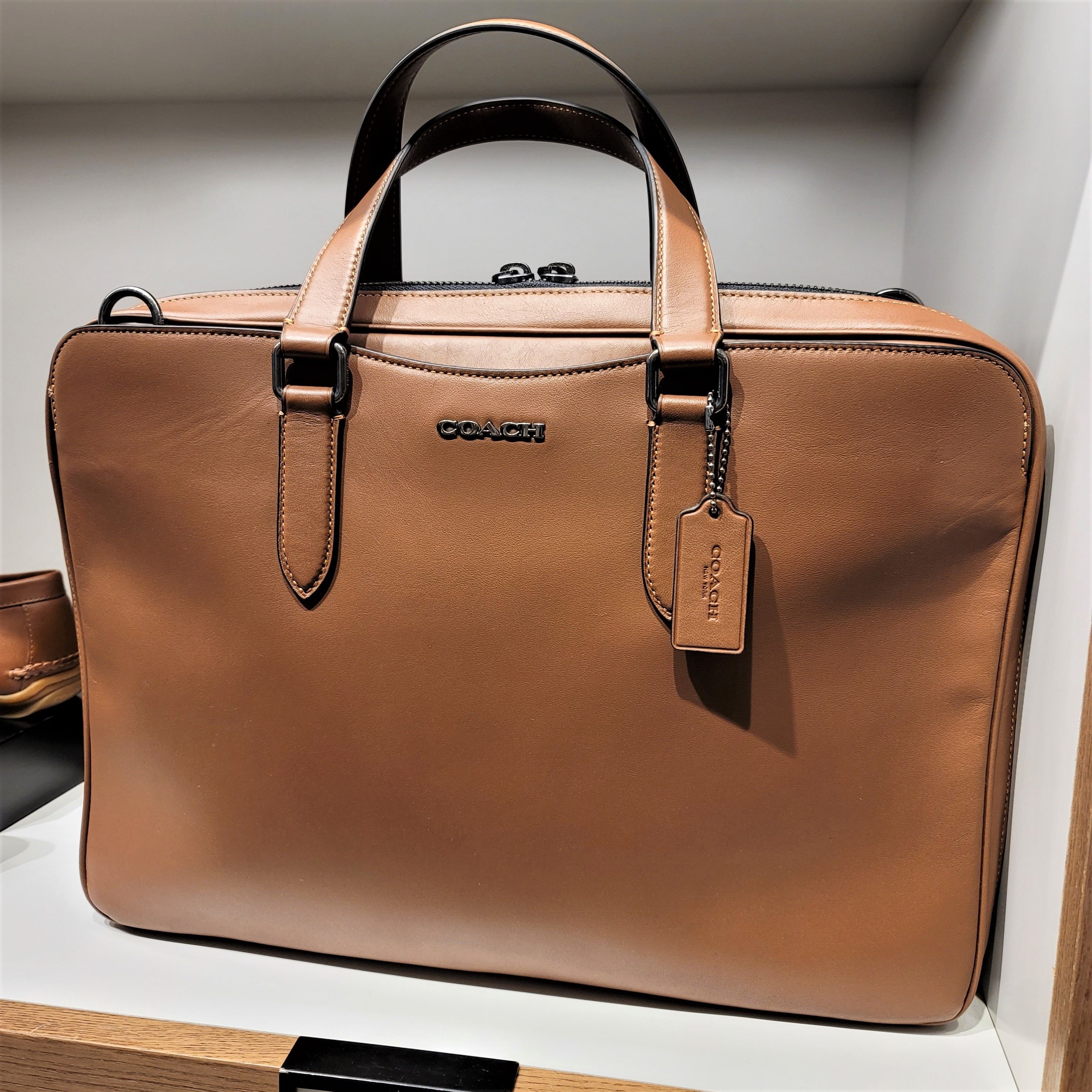 COACH】人気☆Graham Slim Brief☆ビジネスバッグ☆送料込み!! (Coach