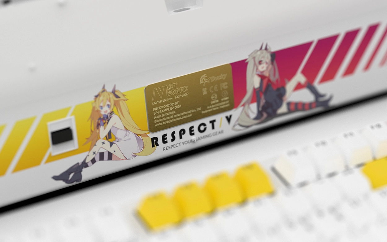 DJMAX DUCKY ゲーミングメカニカルキーボード & ゲーミングパット