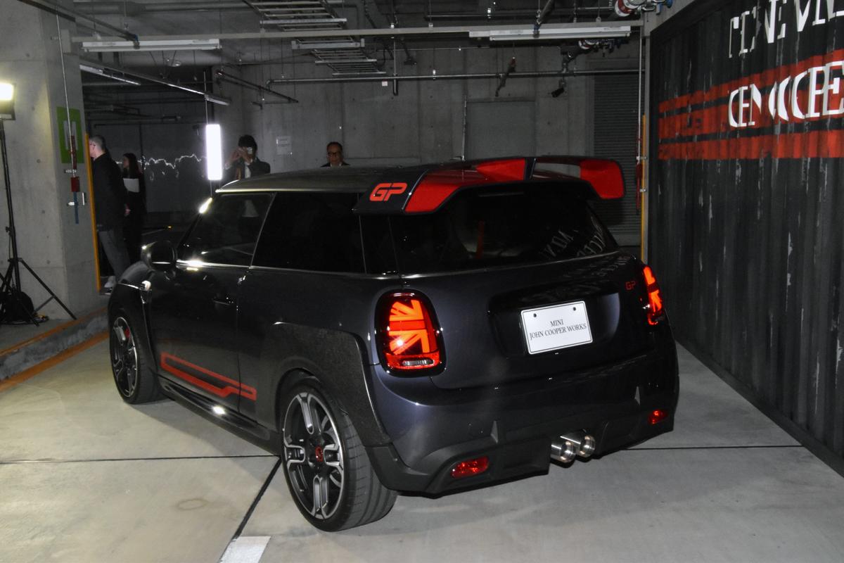 306馬力の史上最速モデル「MINI John Cooper Works GP」が日本初公開