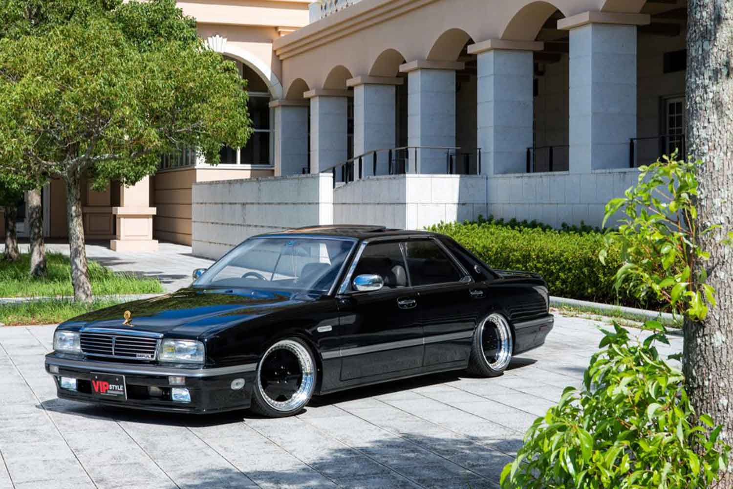 VIPカーの有力勢「仙台仕様」とは？ こだわりや特徴を徹底解説