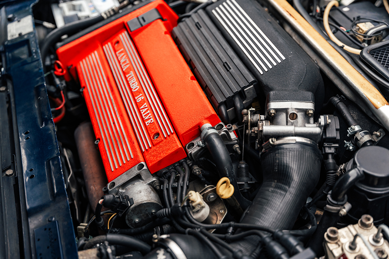 ランチア デルタ シュラウド ラジエーター lancia delta 1992 LANCIA