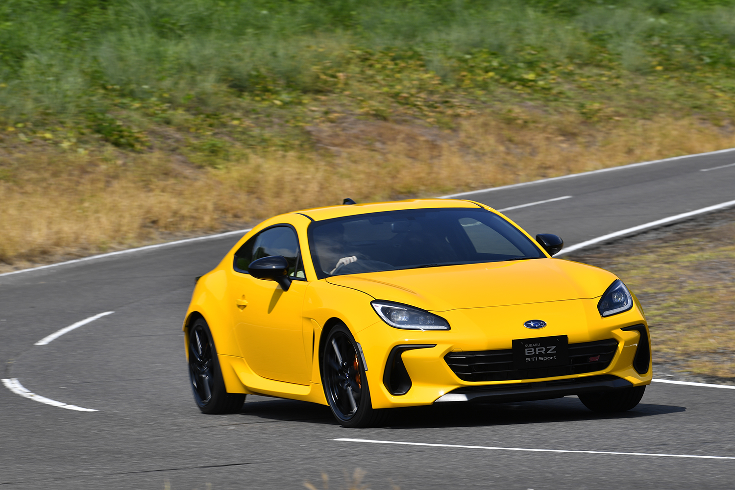 現行モデルでも人気の特別仕様車「BRZ STI Sport イエローエディション