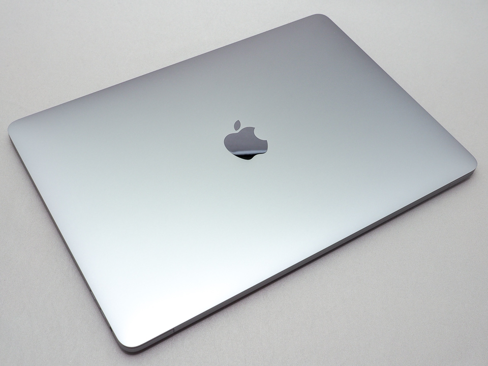 4コアで大幅性能アップ、2018年モデルの13インチMacBook Proをレビュー