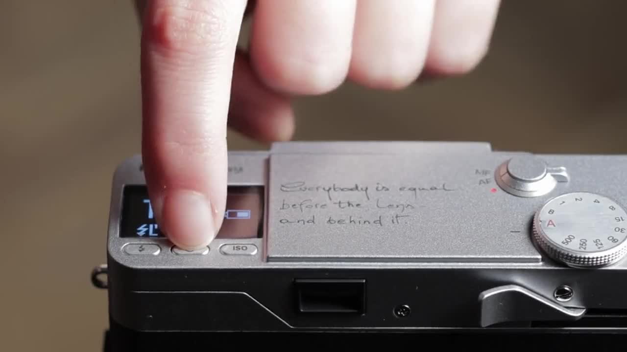 Lomo MC-A 35 mm Film Camera Silver – Lomography