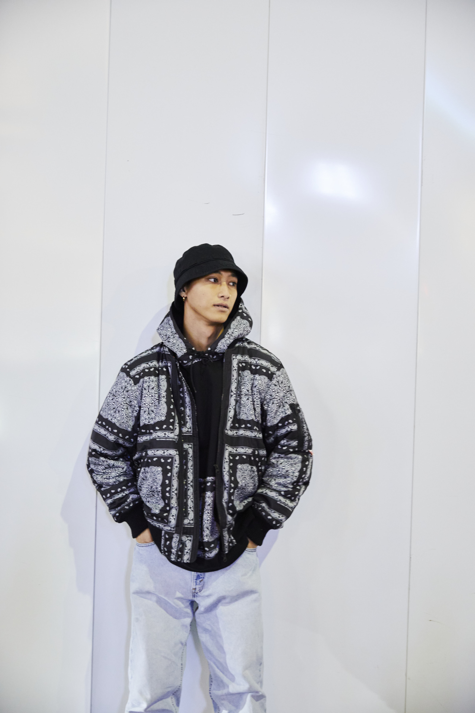 この冬に活躍するウェア＆バッグ！アトモス × マナスタッシュの