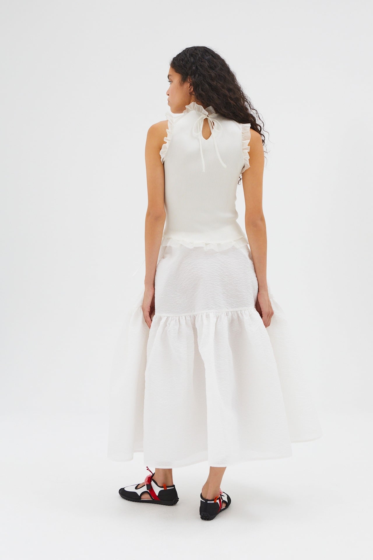 SELENA | TOP BLOSSOM MATELASSÉ WHITE