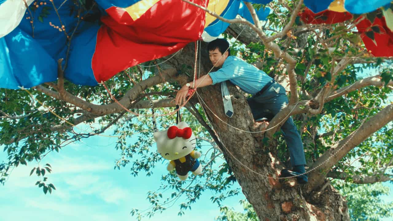 ハローキティ」で大人の挑戦を応援 「サムライマック」新CM公開