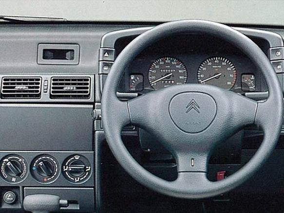 シトロエン ZXクーペ 1994年式モデルの価格・カタログ情報 | 新車