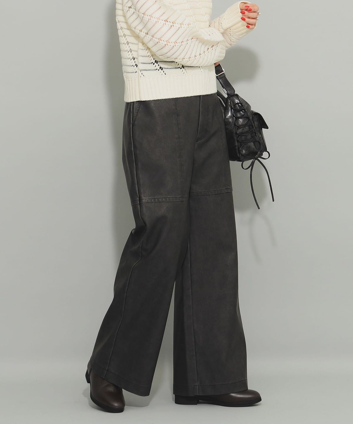 Ray BEAMS（レイ ビームス）フェイク レザー ワイド パンツ（パンツ