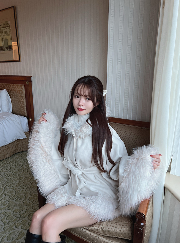 ら*ず様 ロイスクレヨン ウールコート 取り外し可能プードルファー付き