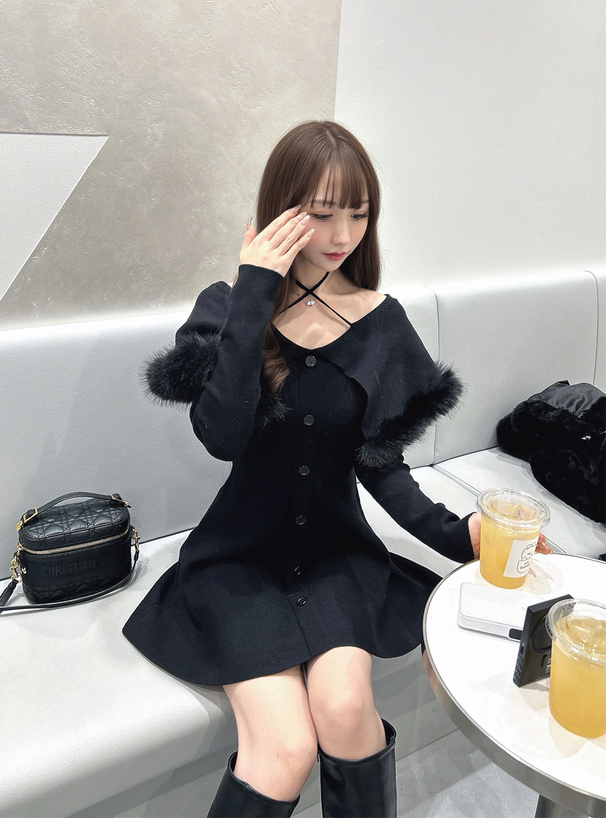 ホルターネックファーオフショルダーニットミニワンピース[tu1927