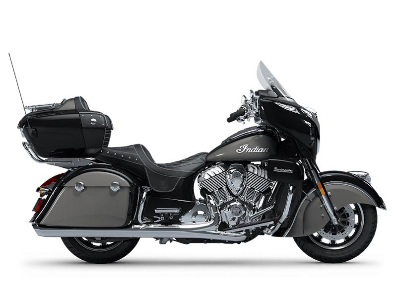 2025 Indian Motorcycle® Roadmaster® Black Metallic/Heavy Metal