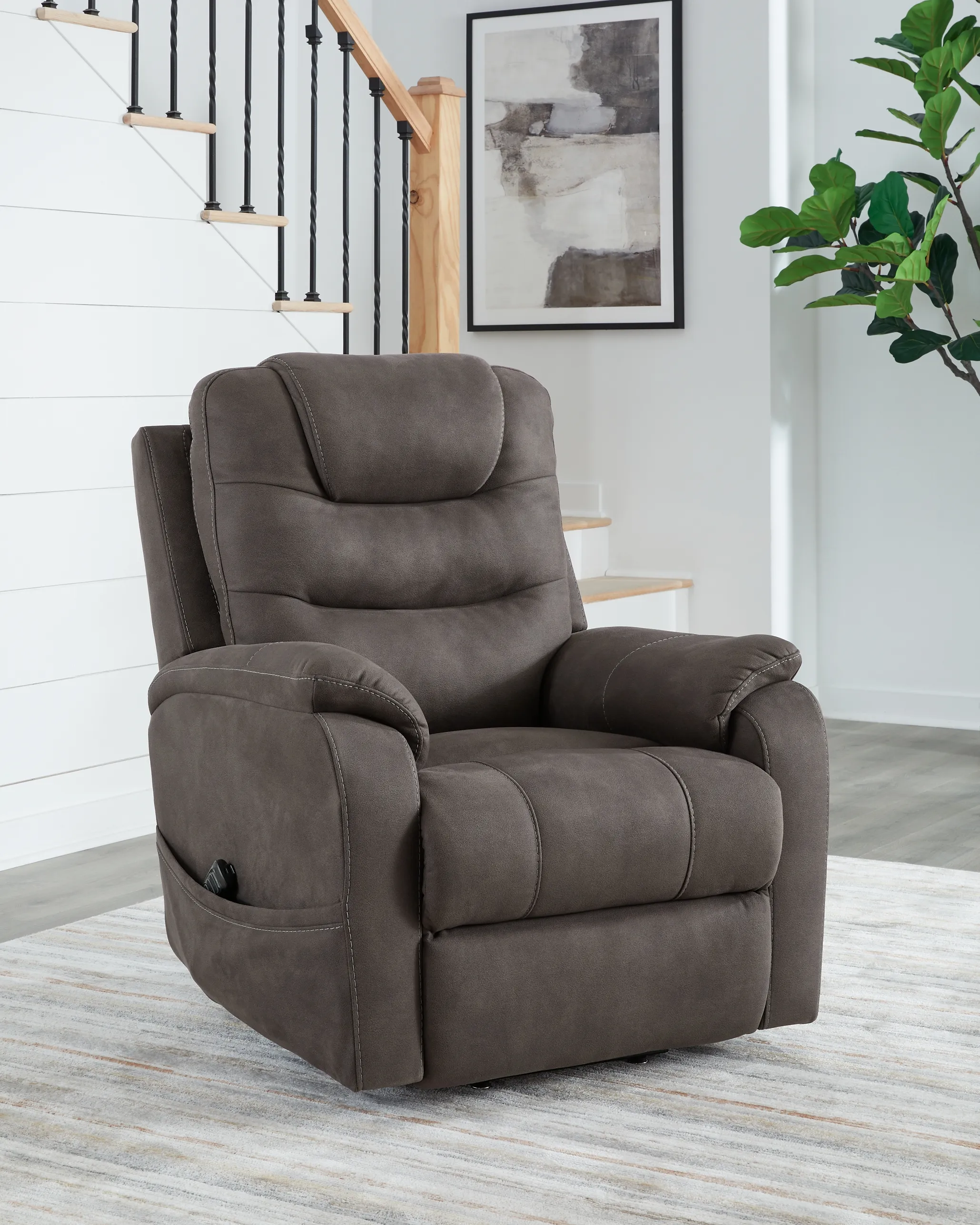Snowfield Power Lift Recliner 1760912 by Signature Design by