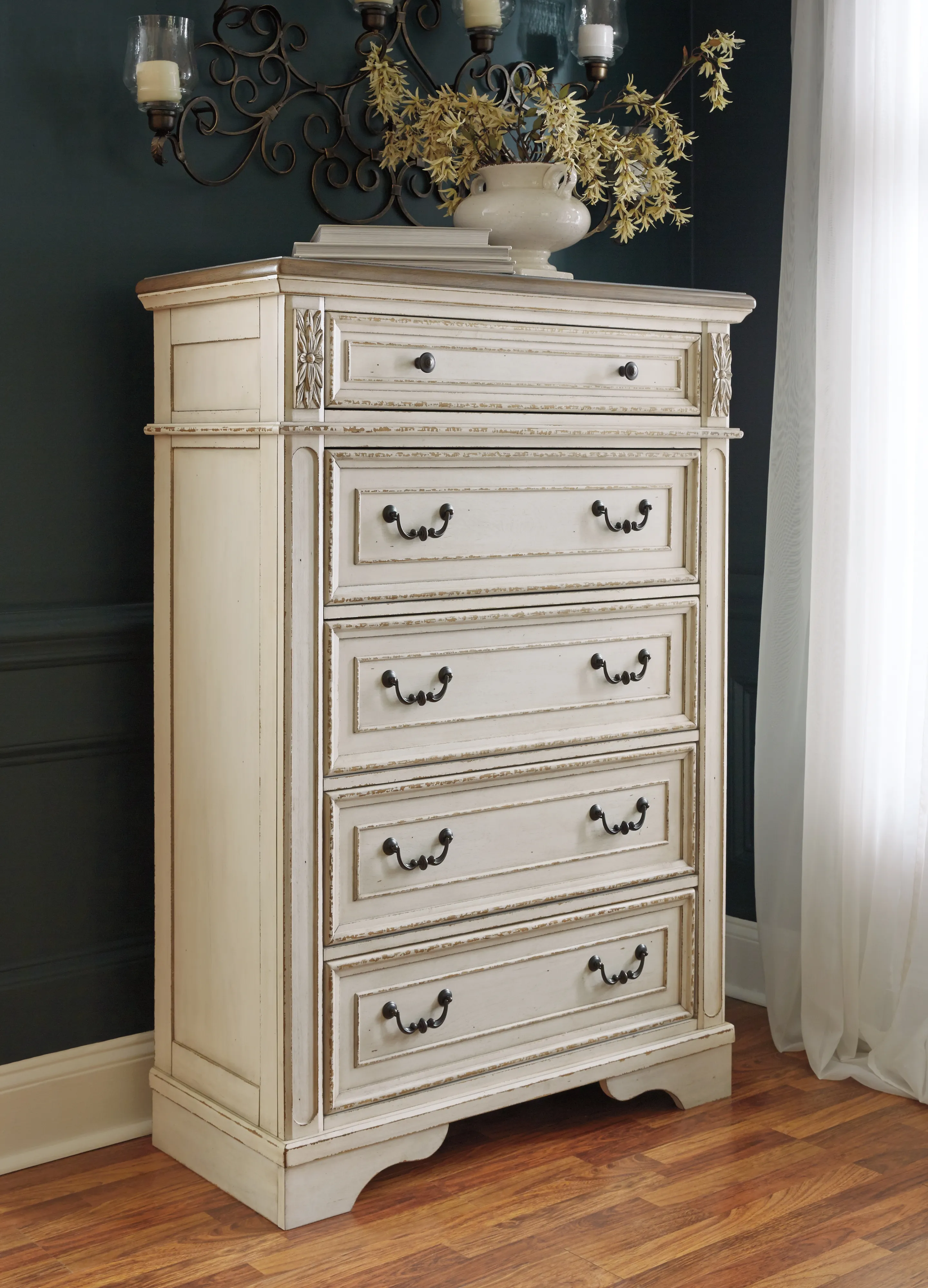 Realyn Chest of Drawers B743-46 by Signature Design by Ashley at
