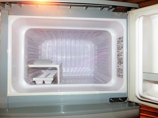 ☆ 日立 HITACHI R-8ST 80L 2ドア冷凍冷蔵庫◇シンプルで格好の良い