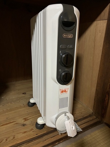 De'Longhi デロンギ オイルヒーター RHJ35M0812-DG Amazon | De'Longhi