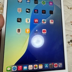AppleiPad第7世代32GB Wi-Fi＋Cellularシルバーモデル箱なし (フアン