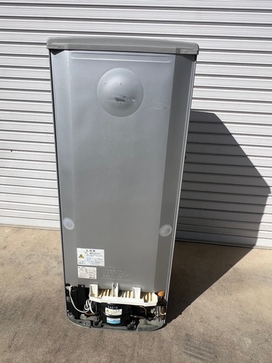 2008年SANYO 137L 2ドア冷凍冷蔵庫SR-141R(SB) (ヨシ) 三浦のキッチン