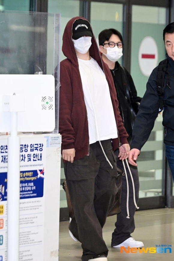 PHOTO】2PM ジュノ「Asia Artist Awards 2025」を終えて帰国（動画あり