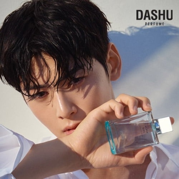 ASTRO チャウヌ、香水ブランドのモデルに抜擢…キャンペーンを公開 - Kstyle