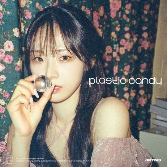 今月の少女（LOONA） ハスル、新曲「Plastic Candy」をリリース…公演に