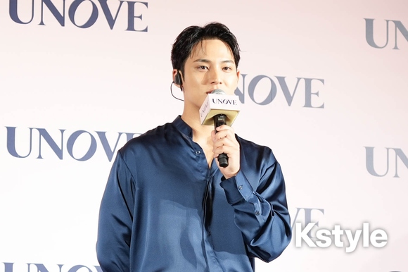 REPORT】SEVENTEEN ミンギュ、日本で見せた“はにかみ笑顔”にキュン