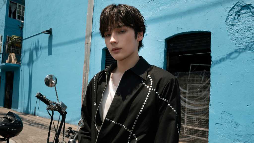 TXT ヒュニンカイ、女性を介抱する映像がSNSで拡散…熱愛説を自ら否定